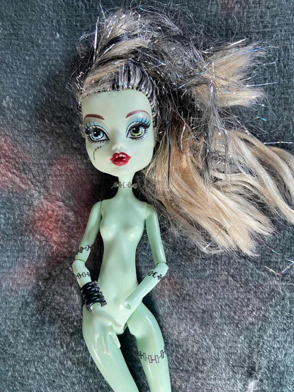 monster high Frankie Stein Original Doll w/out outfit